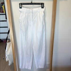 Aritizia Effortless linen Trousers
